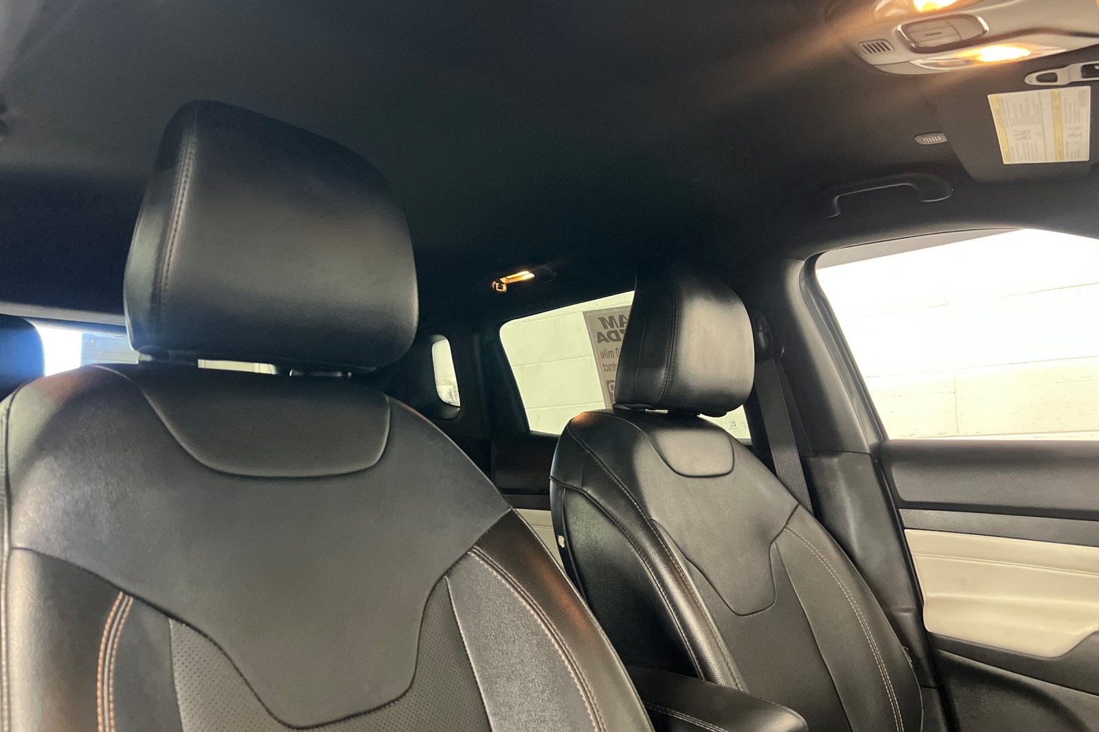 2023 Jeep Compass Limited photo 14
