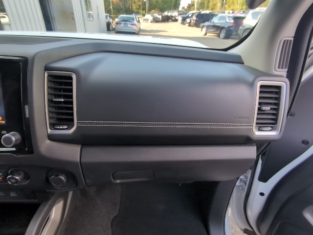 2023 Nissan Frontier SV photo 41