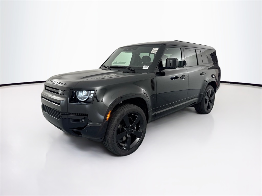 2026 Land Rover Defender V8's photo