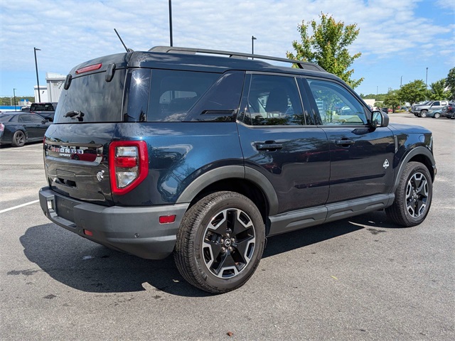 2021 Ford Bronco Sport Outer Banks photo 3