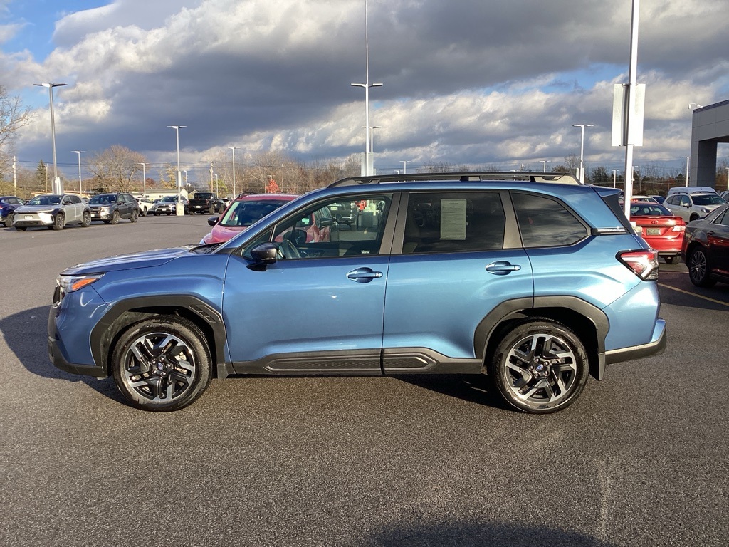 2025 Subaru Forester Limited photo 3