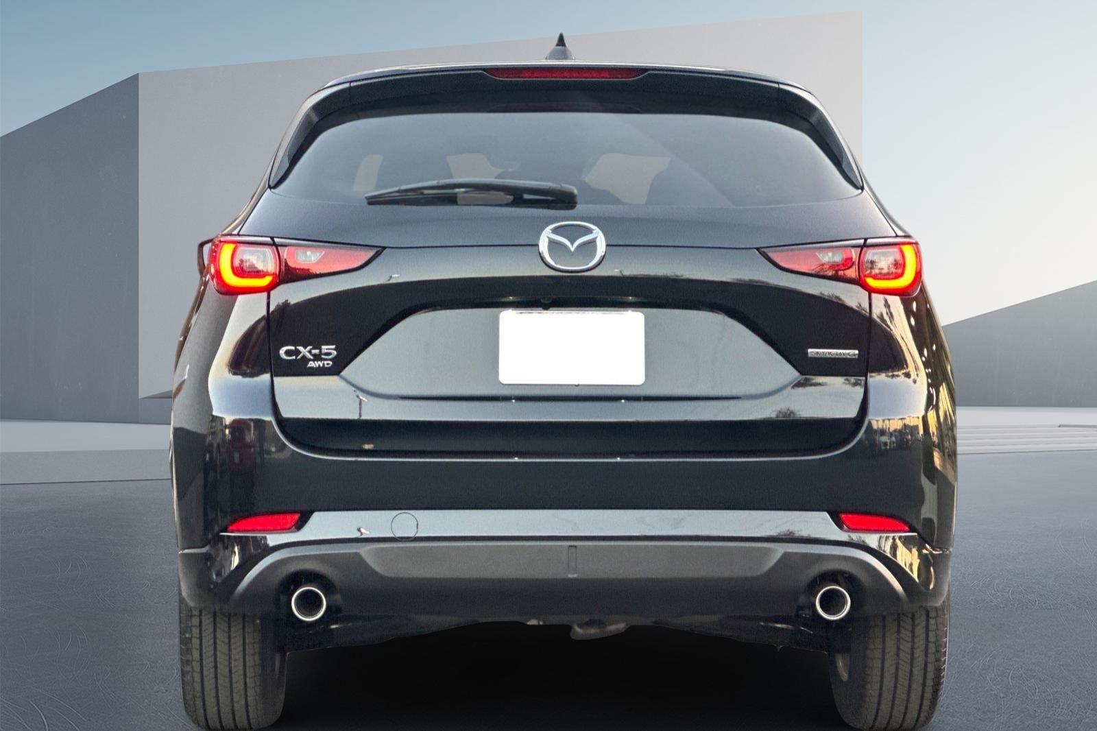 2025 Mazda CX-5 2.5 S Preferred photo 4