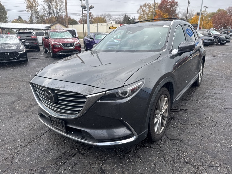 2017 Mazda CX-9 Signature photo 3