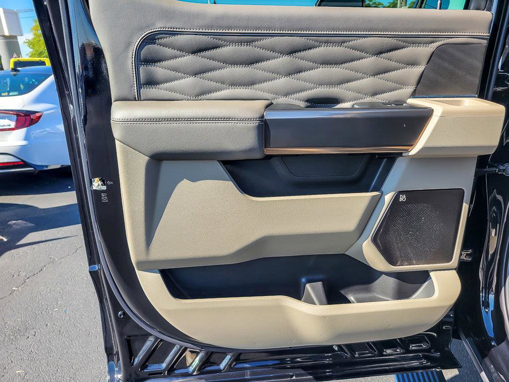 2025 FORD F-450 - Image 26