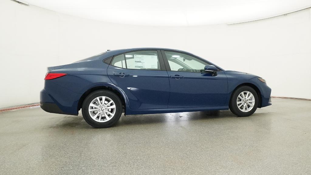 2025 Toyota Camry LE photo 23