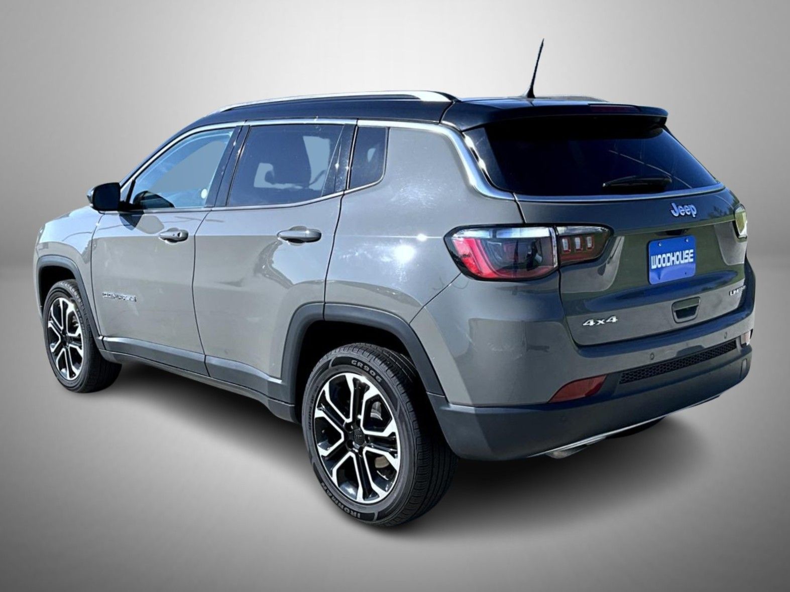 2023 Jeep Compass Limited photo 7