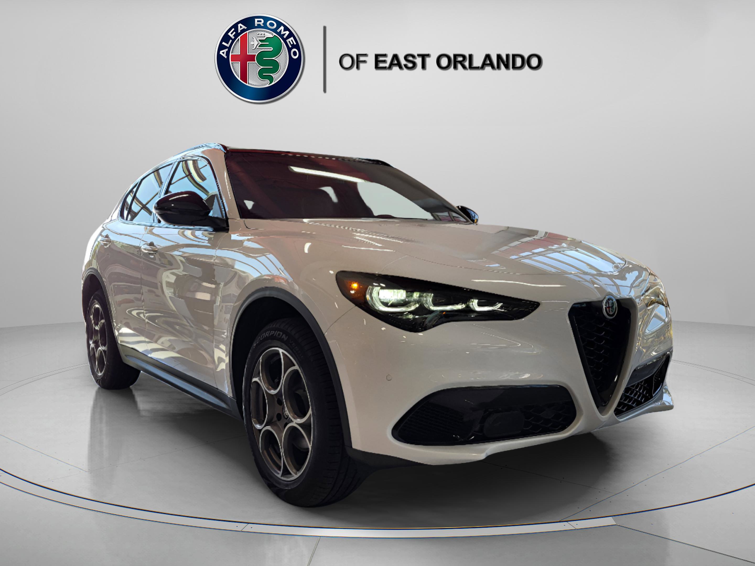 2025 Alfa Romeo Stelvio