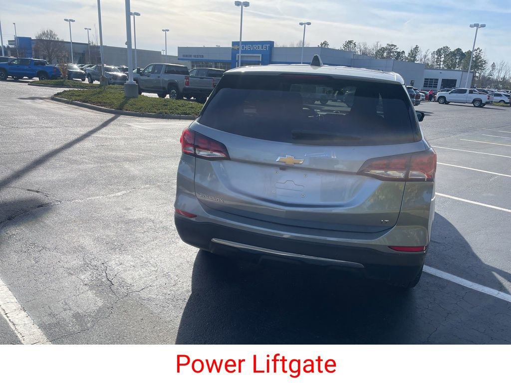 2024 Chevrolet Equinox LT photo 4