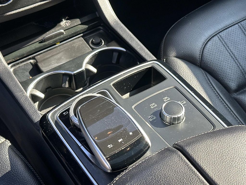 2017 Mercedes Benz GLE 350 photo 44