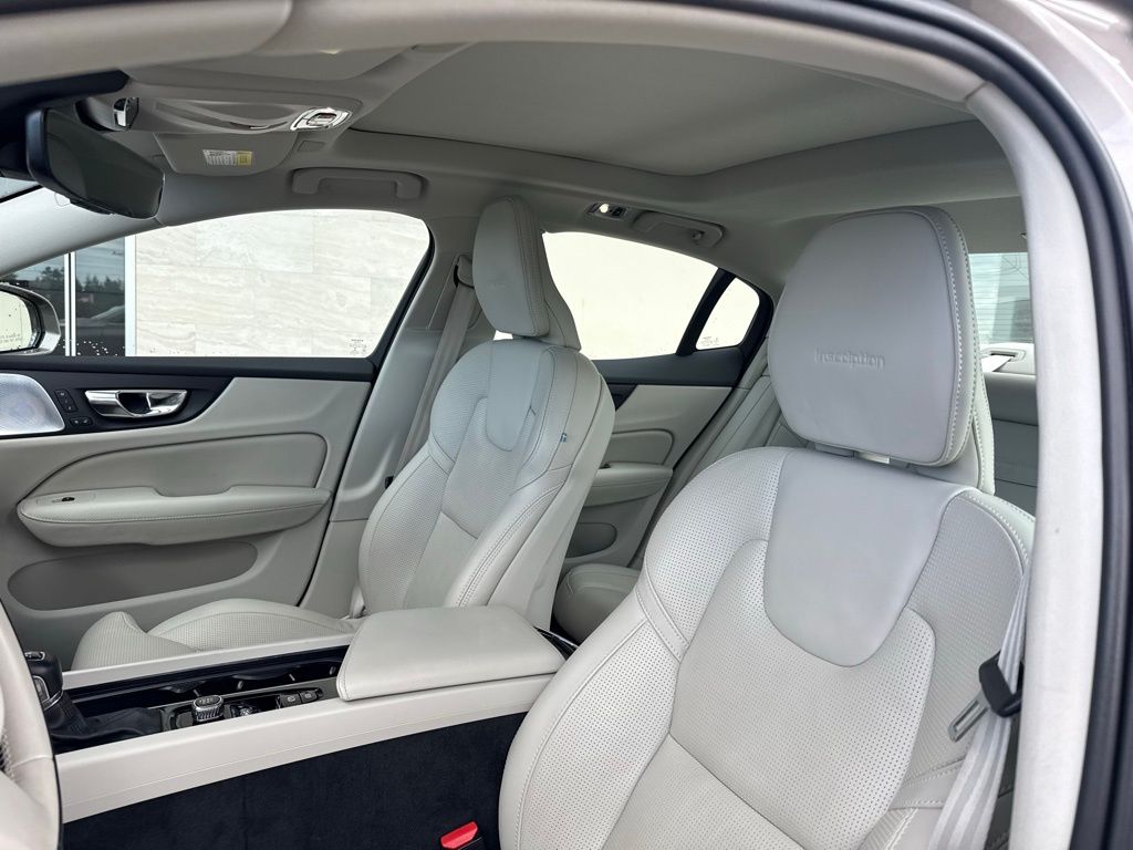 2019 Volvo S60 T6 Inscription photo 8