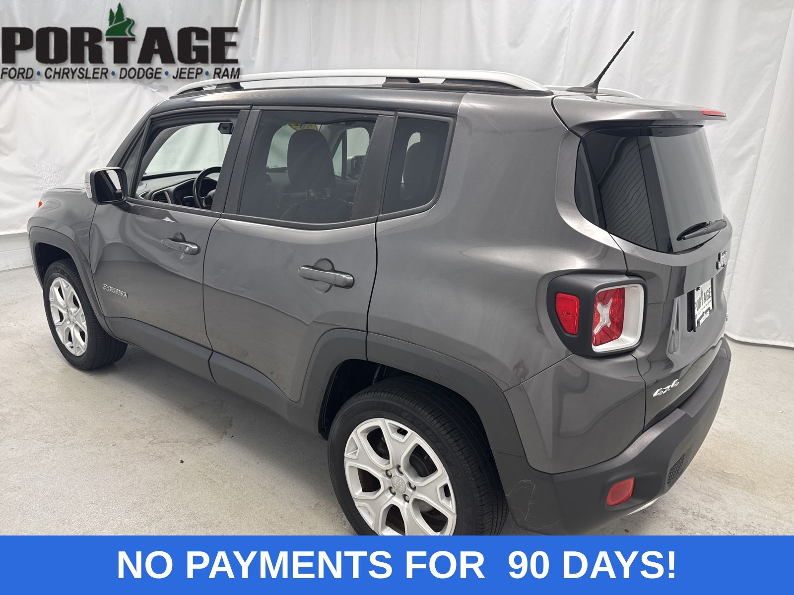 2017 Jeep Renegade Limited photo 4