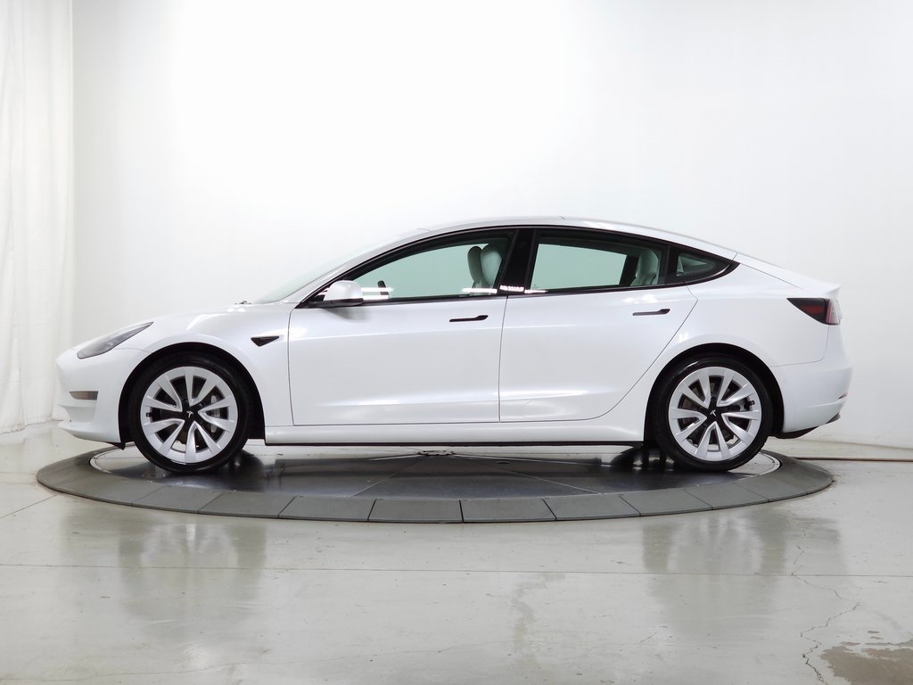Used 2022 Tesla Model 3 Long Range with VIN 5YJ3E1EB3NF353758 for sale in Naperville, IL
