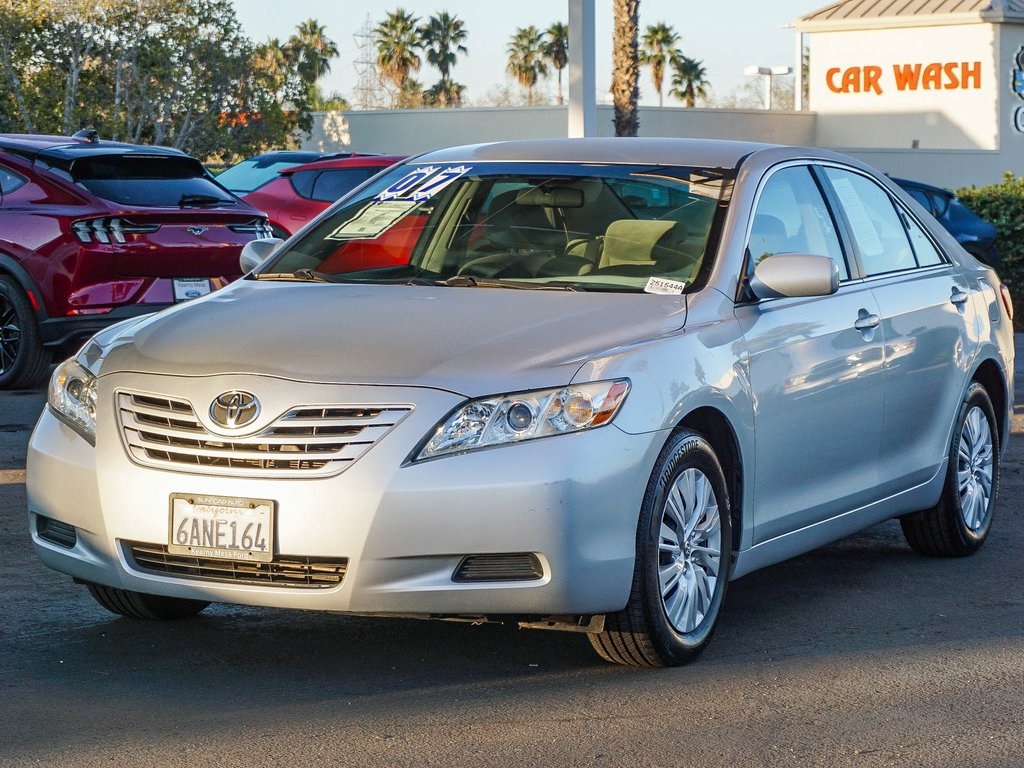 2007 Toyota Camry LE photo 2
