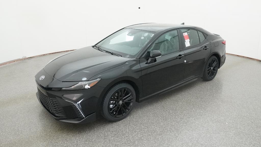 2026 Toyota Camry SE's photo