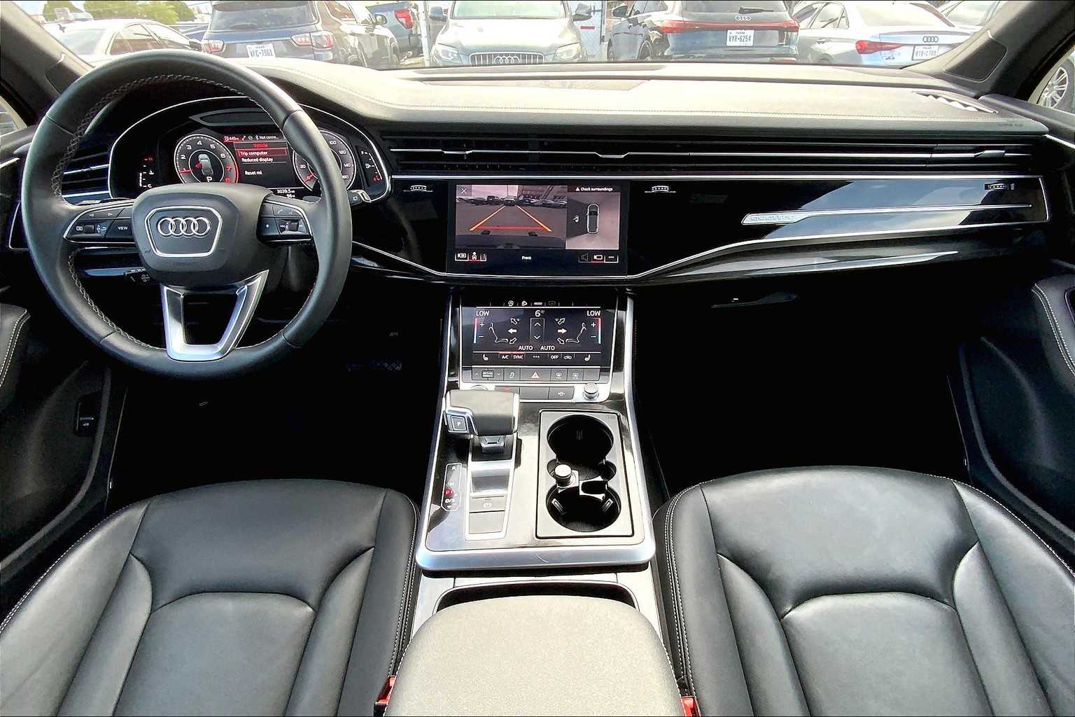 2025 Audi Q7 Premium Plus photo 12