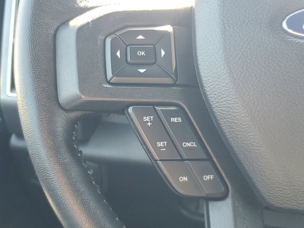 2020 Ford F-150 XLT photo 13