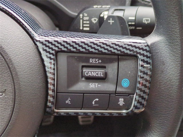 2023 Nissan Rogue SV photo 22