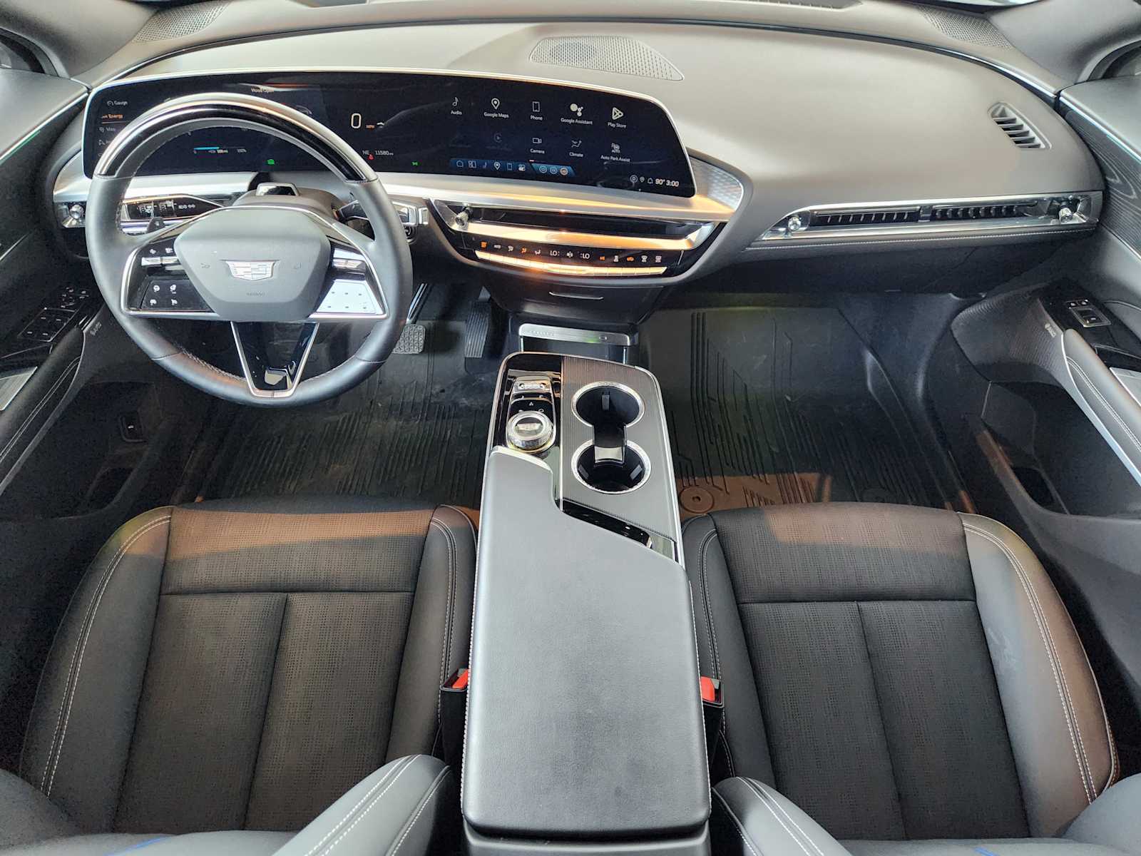 2024 Cadillac Lyriq Luxury photo 18