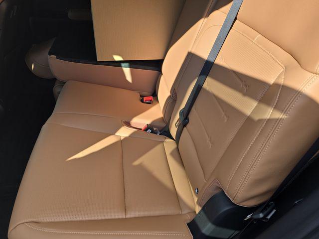 2026 Hyundai Santa Fe Limited photo 4