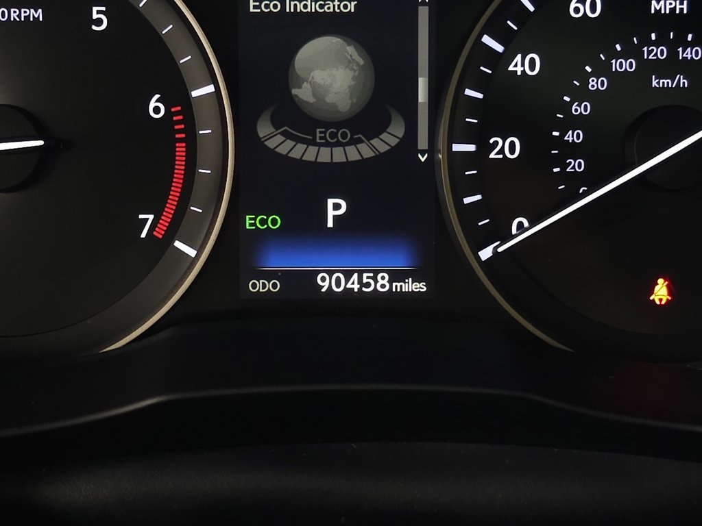 2016 Lexus ES 350 photo 18