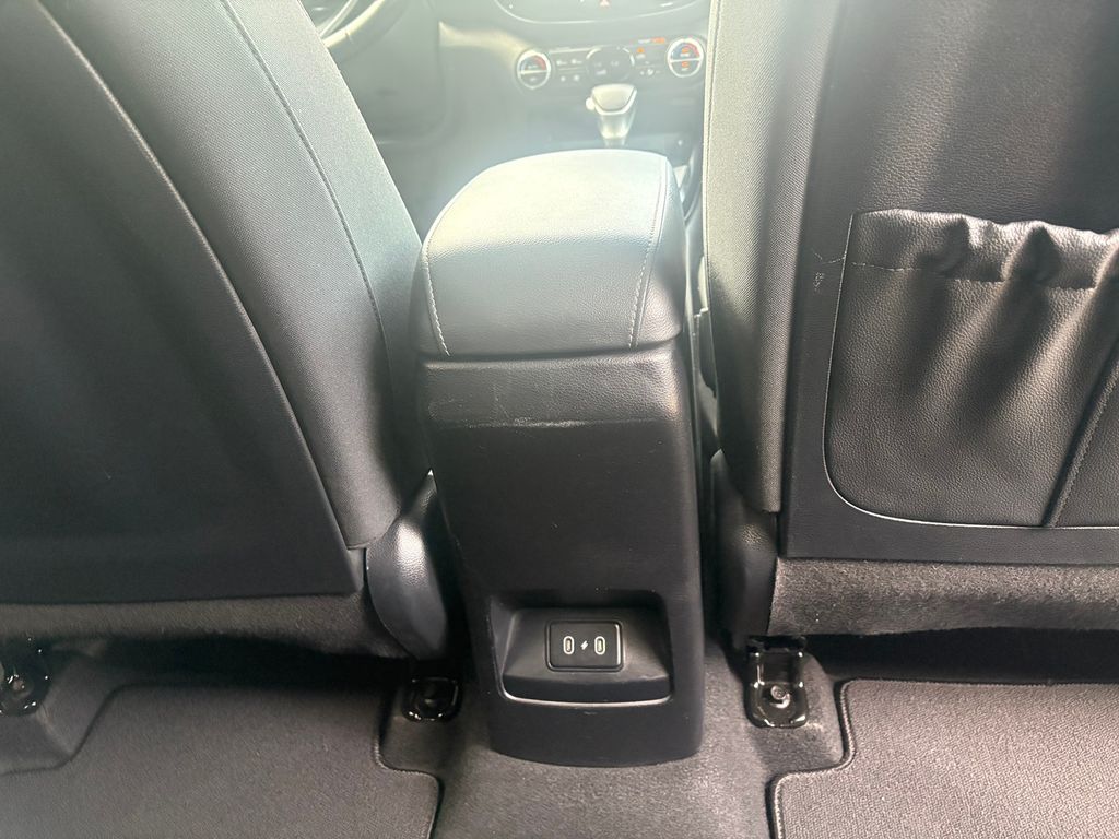 2023 Kia Soul EX photo 16