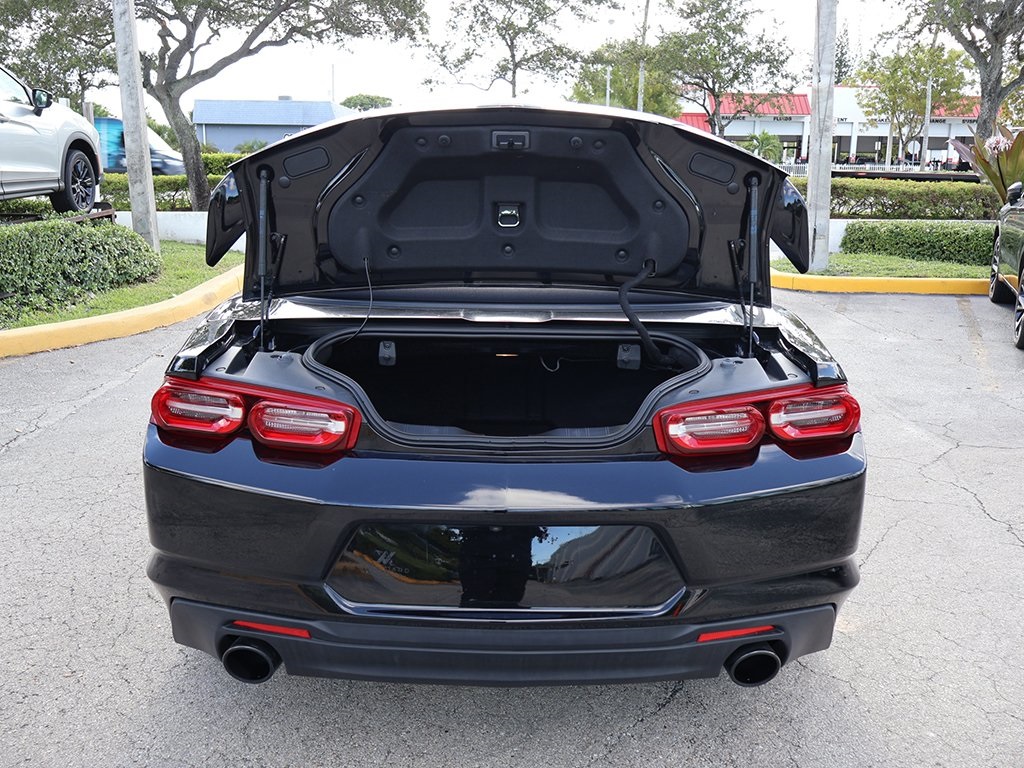 2023 Chevrolet Camaro 2LT photo 16