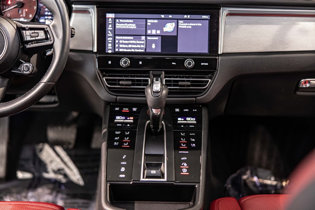 2023 PORSCHE MACAN - Image 38