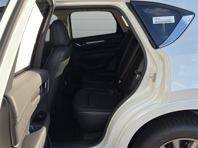 2025 Mazda CX-5 2.5 S Preferred photo 10