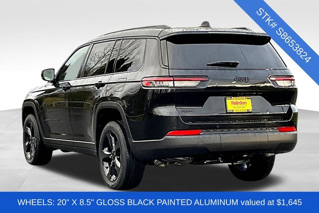 2025 Jeep Grand Cherokee Laredo Altitude X photo 3