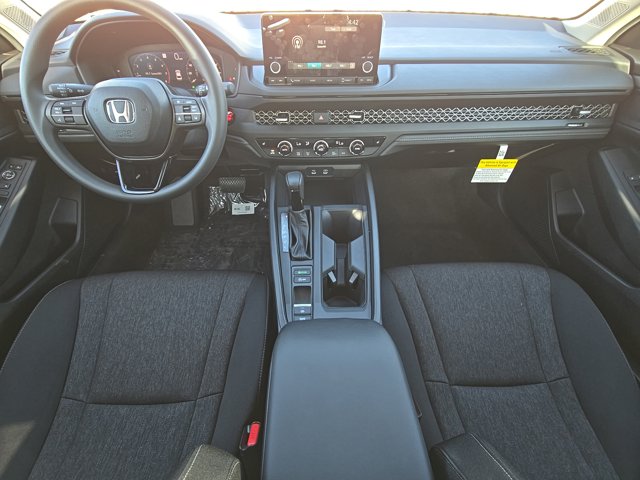 2025 Honda Accord SE photo 4