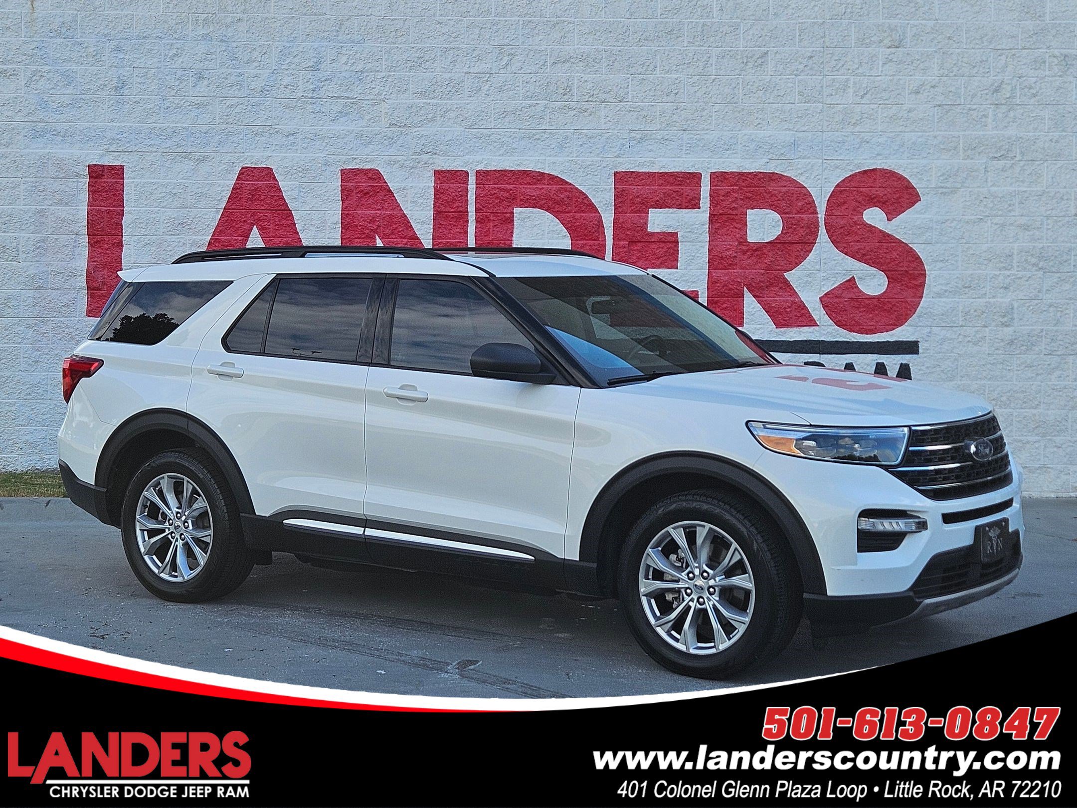 2020 Ford Explorer XLT's photo