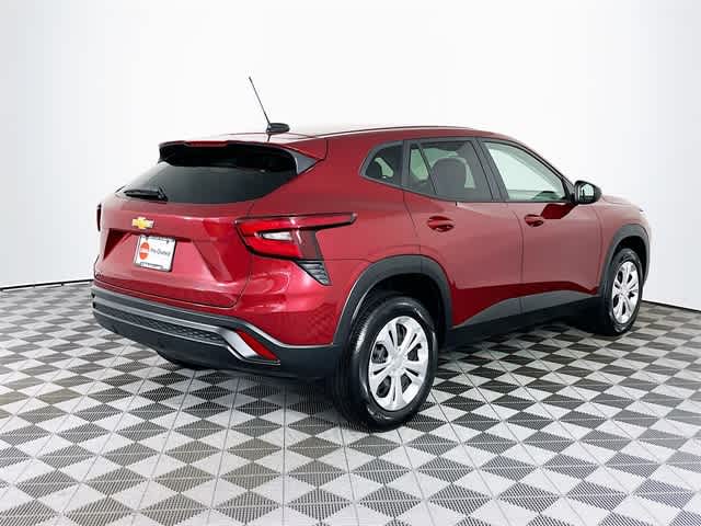 2024 Chevrolet Trax LS photo 7