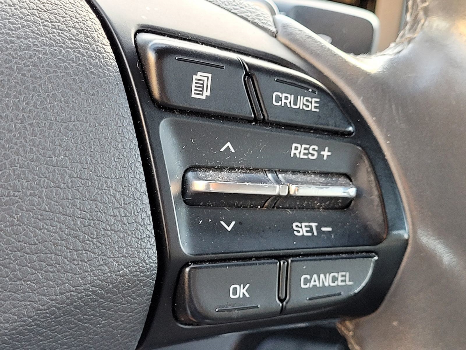 2018 Hyundai Ioniq Limited photo 4