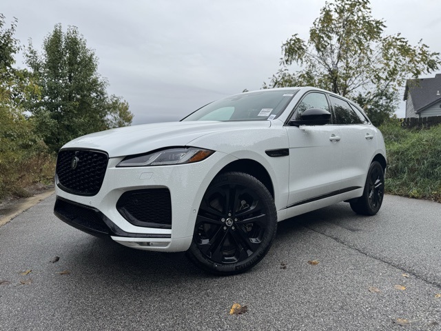 2026 Jaguar F-Pace R-Dynamic S's photo