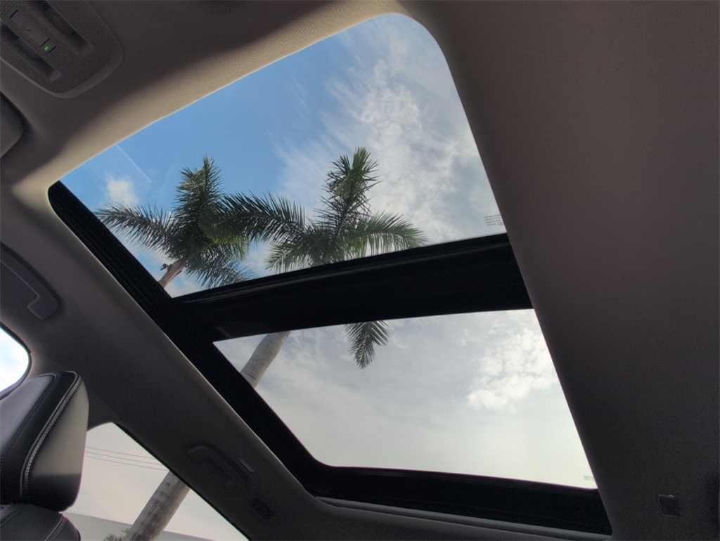 2026 Infiniti QX80 Luxe photo 10