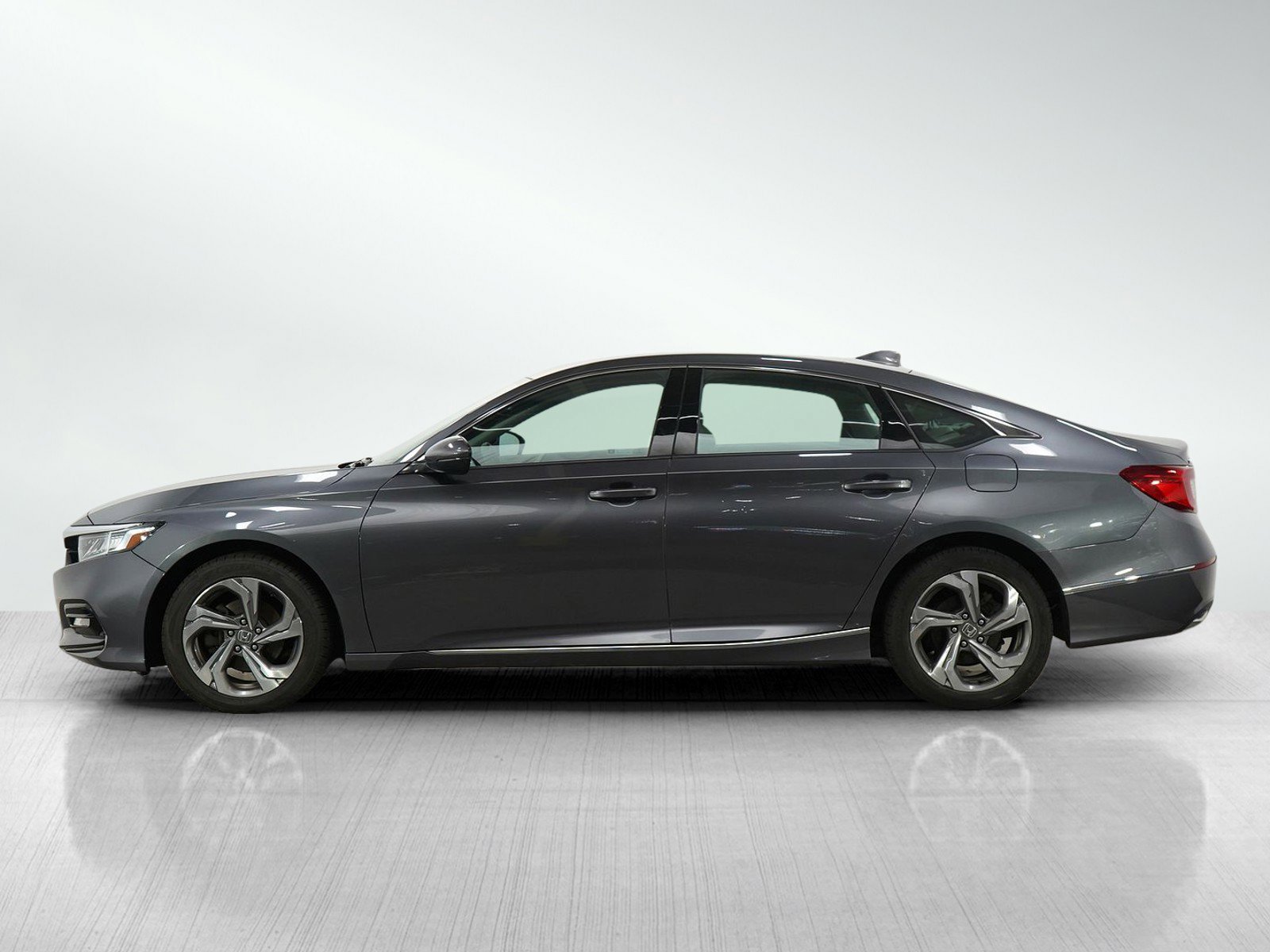 Used 2020 Honda Accord EX-L with VIN 1HGCV1F54LA126983 for sale in White Bear Lake, Minnesota