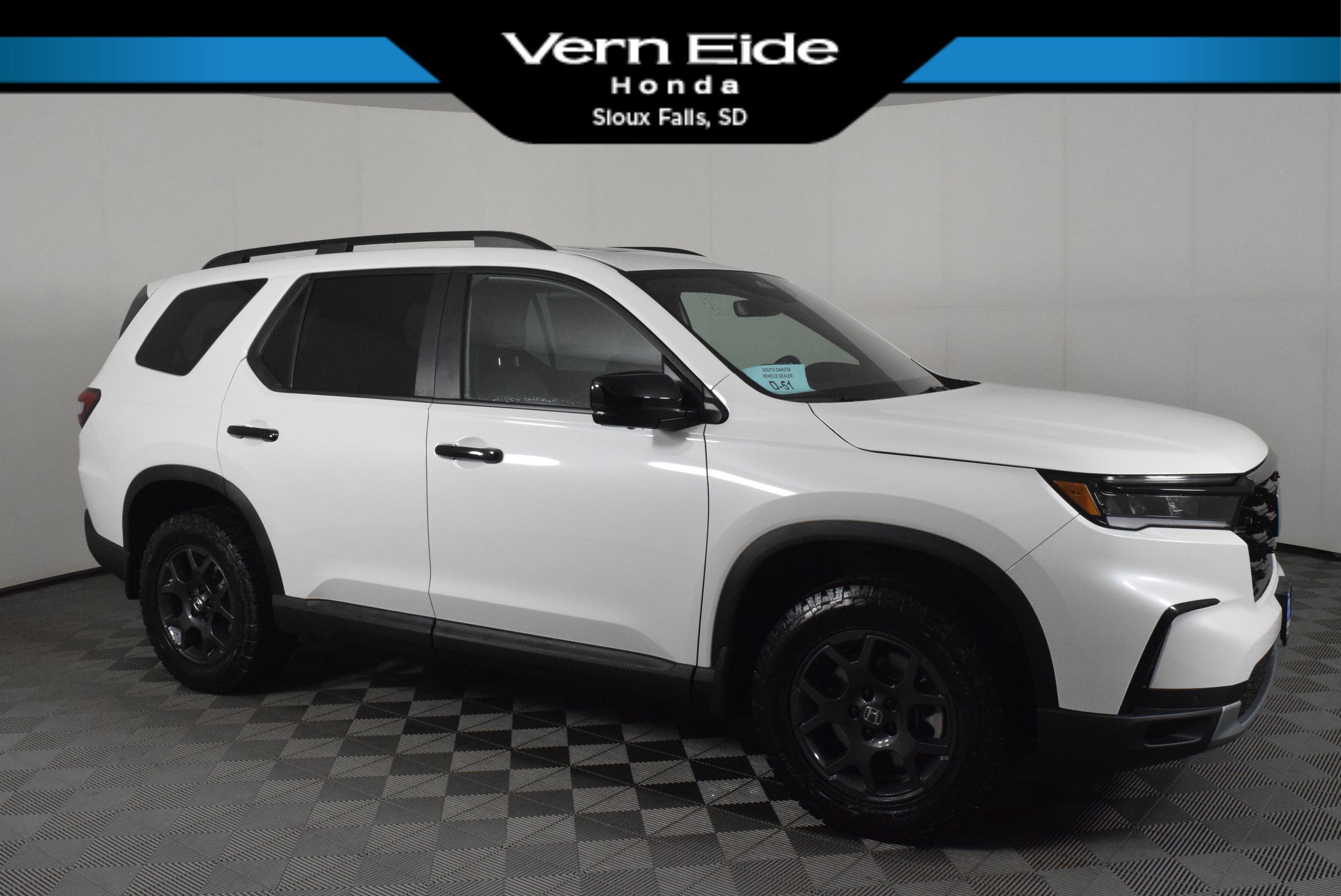 2025 Honda Pilot TrailSport's photo