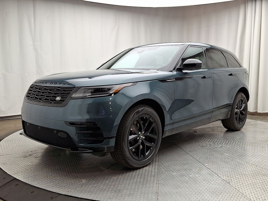 2026 Land Rover Range Rover Velar Dynamic SE's photo
