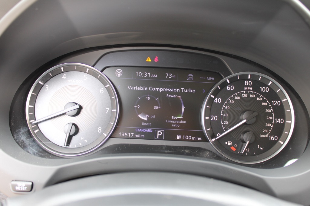 2024 Infiniti QX50 Luxe AWD photo 11