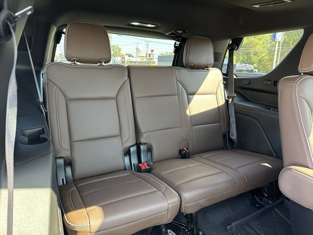 2024 Chevrolet Tahoe High Country photo 13