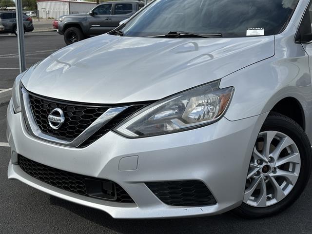 2018 Nissan Sentra S photo 2