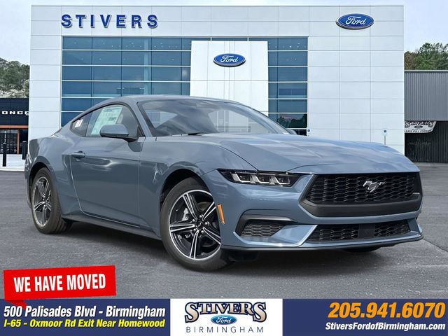 2025 Ford Mustang EcoBoost's photo