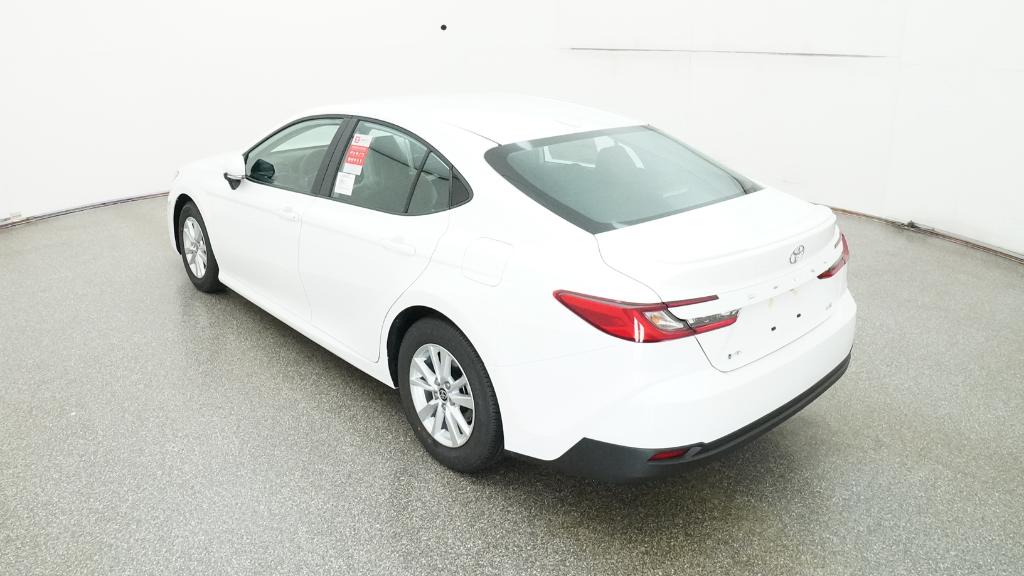 2025 Toyota Camry LE photo 14