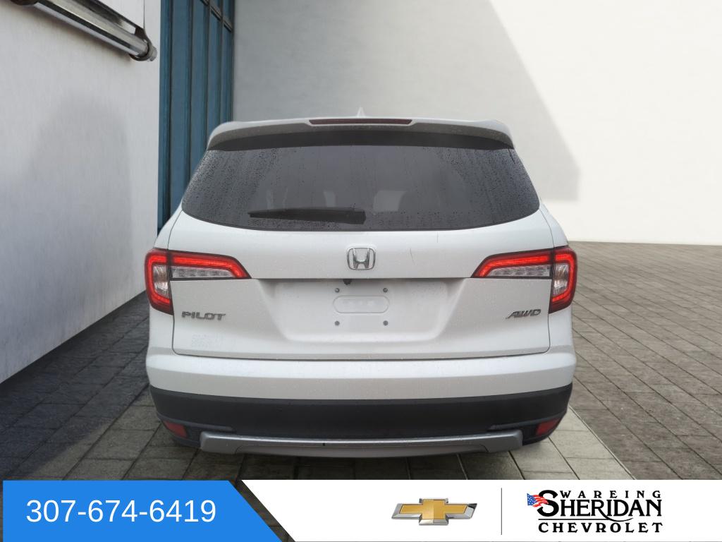 2021 Honda Pilot Black Edition photo 4