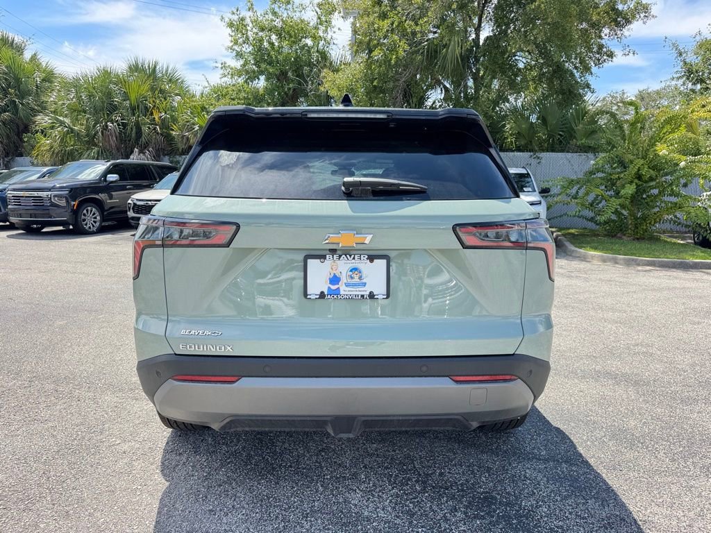 2026 Chevrolet Equinox LT photo 4