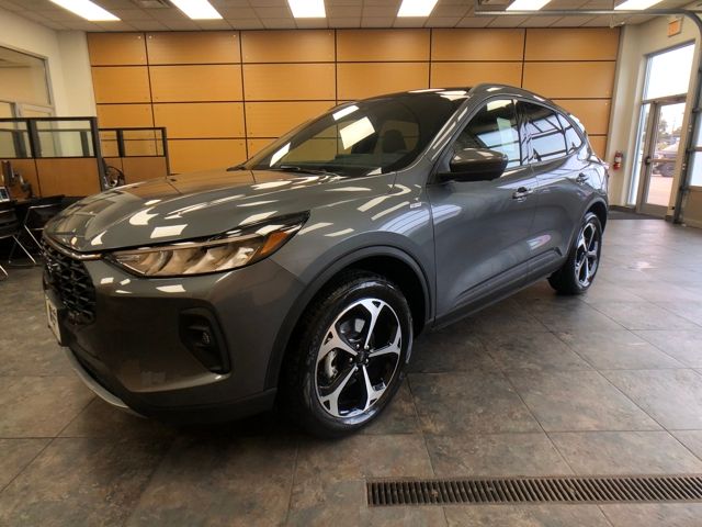 2025 Ford Escape ST-Line Select photo 4