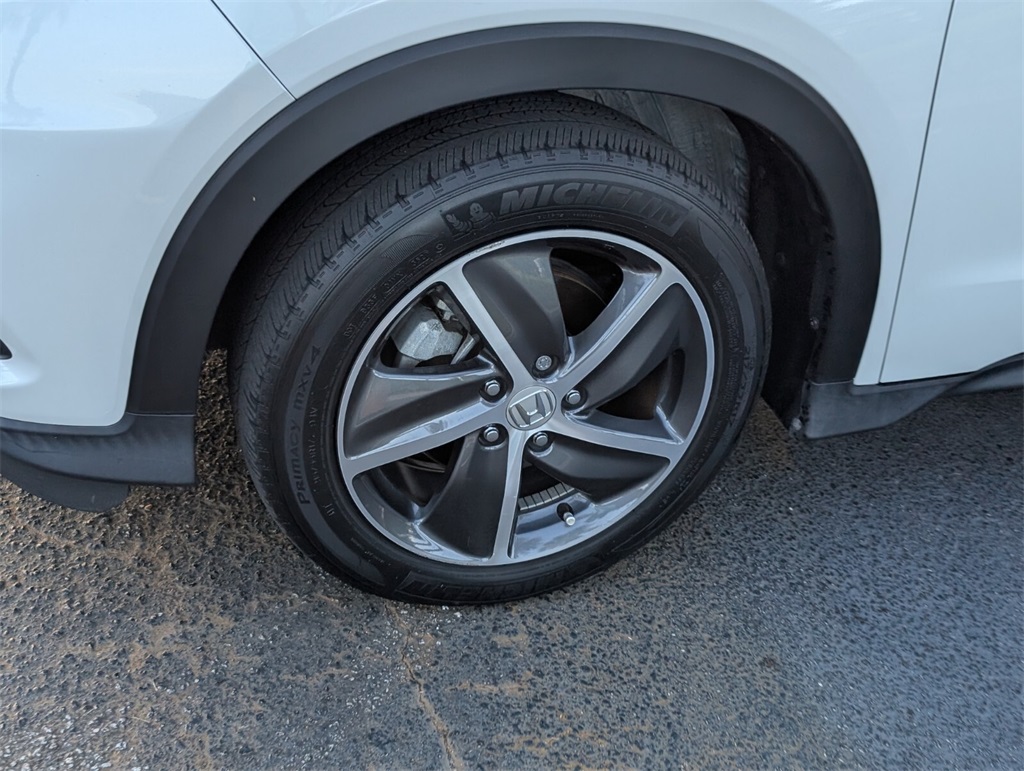 2021 Honda HR-V EX-L photo 3