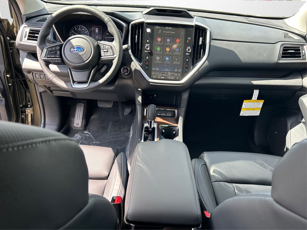 2025 Subaru Ascent Touring photo 19
