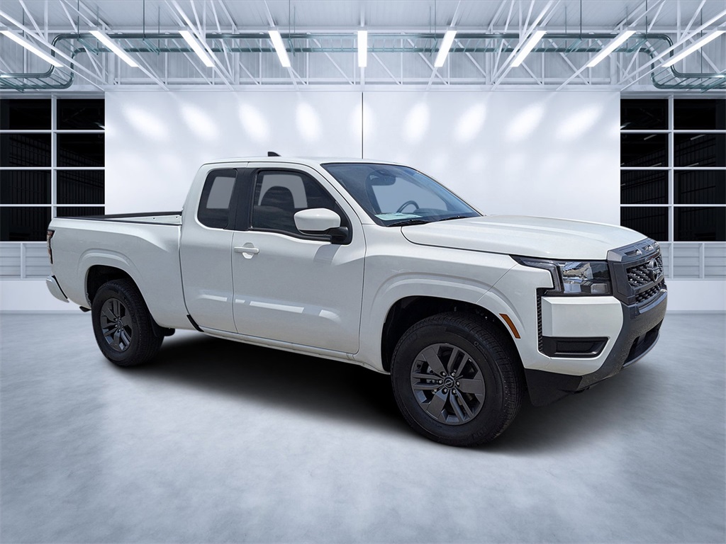 2025 Nissan Frontier SV's photo