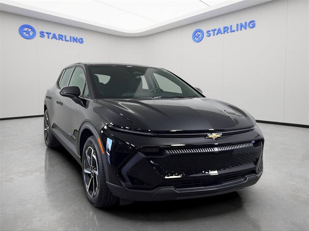 2025 Chevrolet Equinox EV LT photo 12